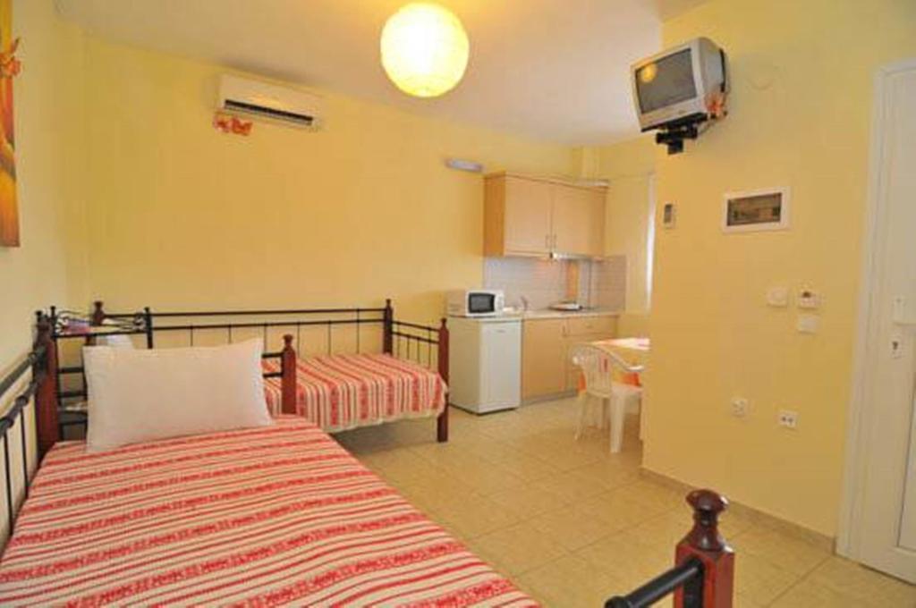 Nestor Apartments Chrysi Ammoudia Room photo